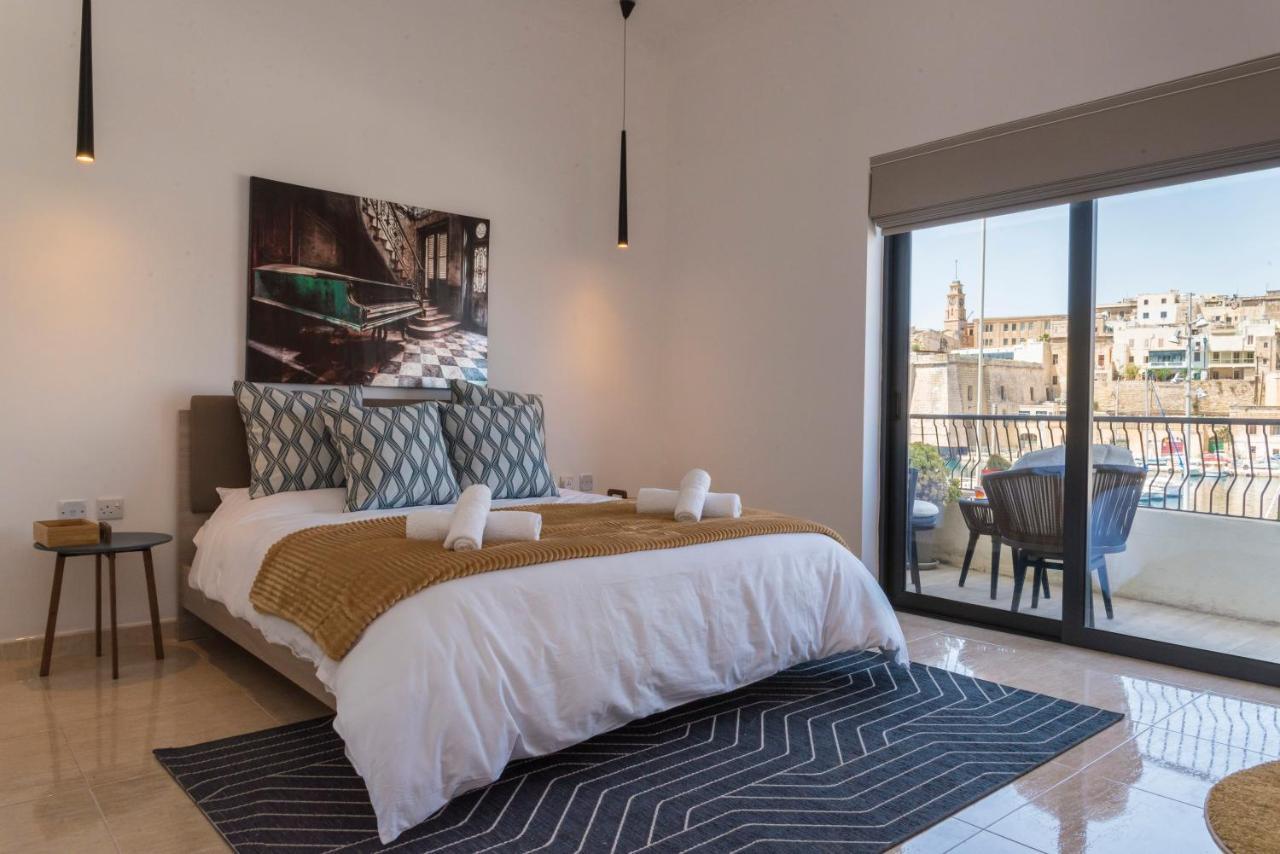 Vittoriosa' Seafront 2 Bed Highly Furnished Apartment Luaran gambar