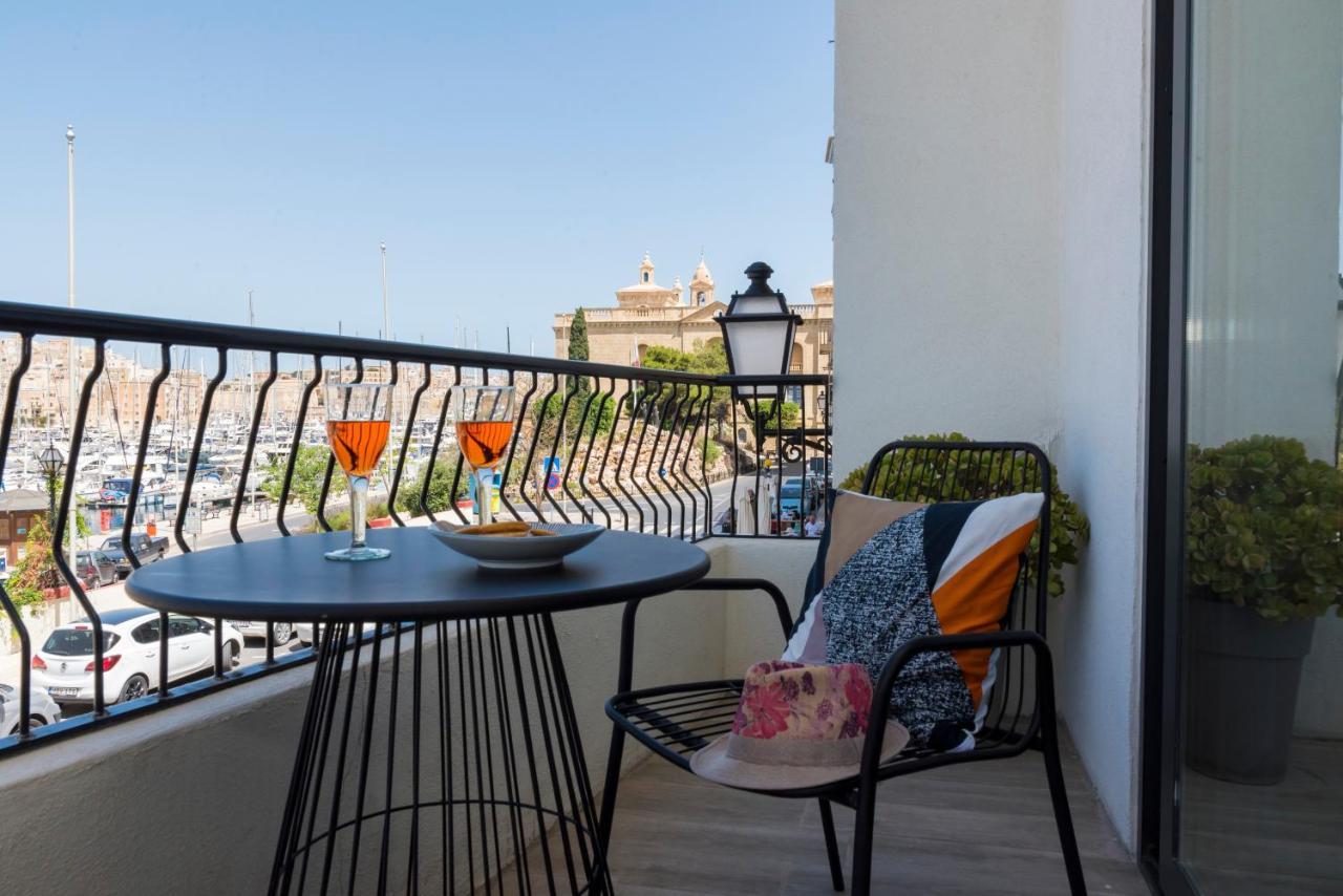 Vittoriosa' Seafront 2 Bed Highly Furnished Apartment Luaran gambar