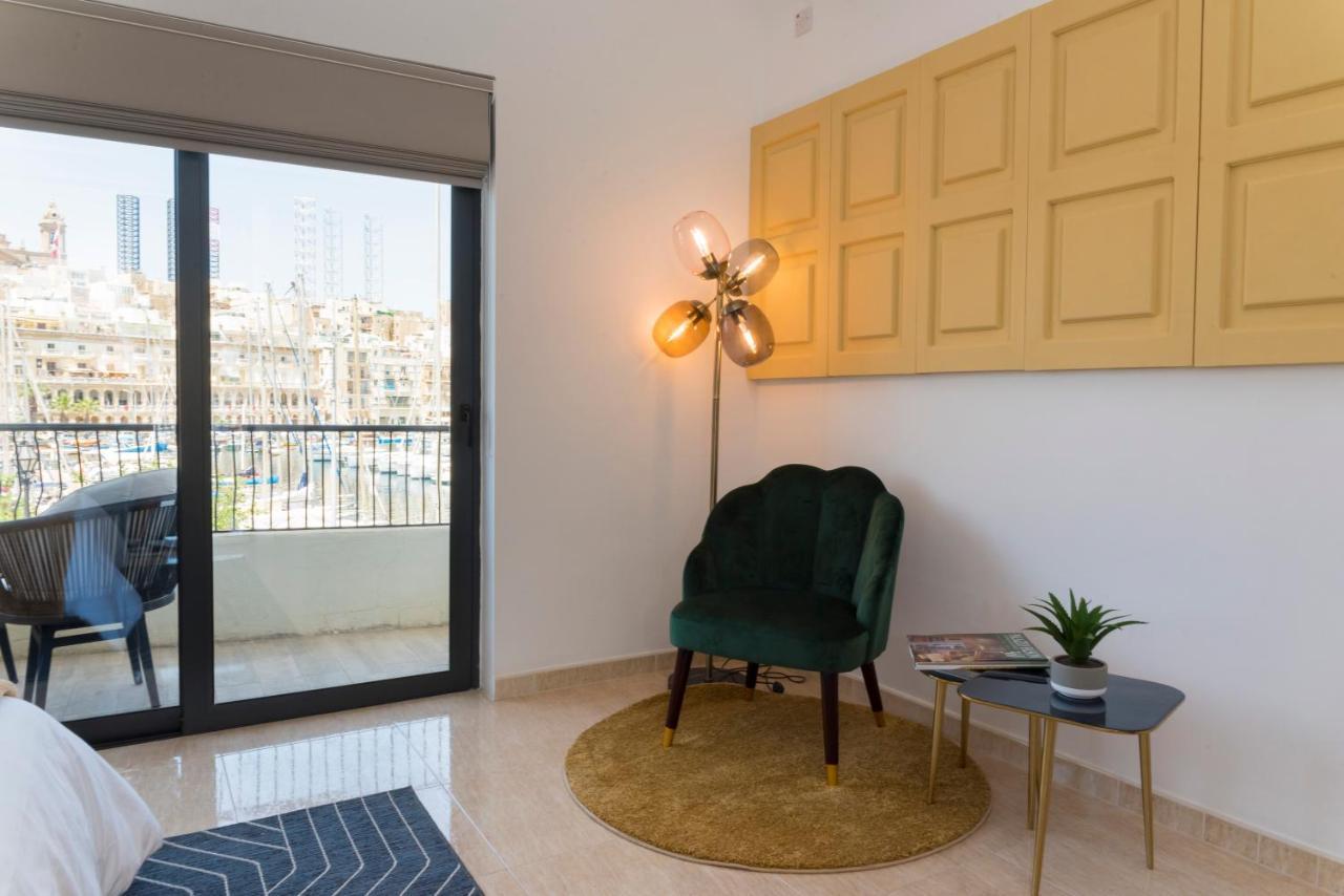 Vittoriosa' Seafront 2 Bed Highly Furnished Apartment Luaran gambar