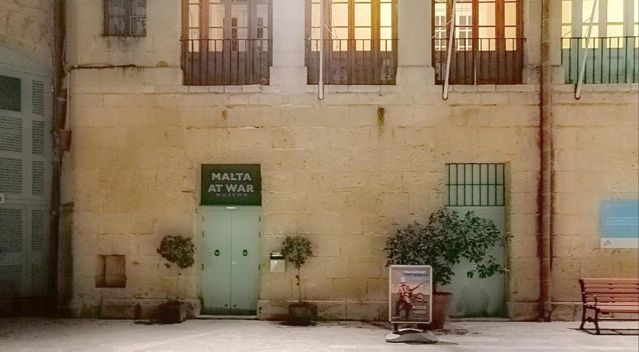 Vittoriosa' Seafront 2 Bed Highly Furnished Apartment Luaran gambar