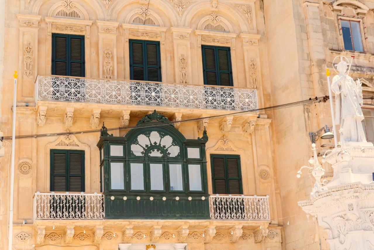 Vittoriosa' Seafront 2 Bed Highly Furnished Apartment Luaran gambar